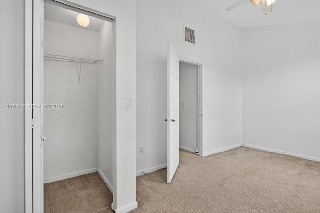 Building Photo - 6613 Winfield Blvd