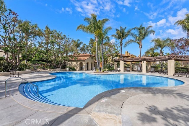 Building Photo - 241 Via Sedona