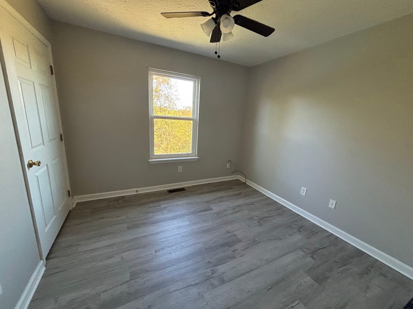 Bedroom 2 - 3685 Appian Way
