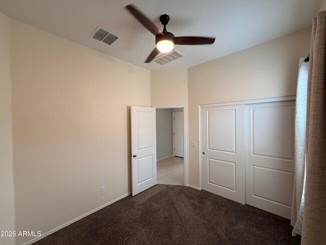 Building Photo - 15628 W Smoketree Dr