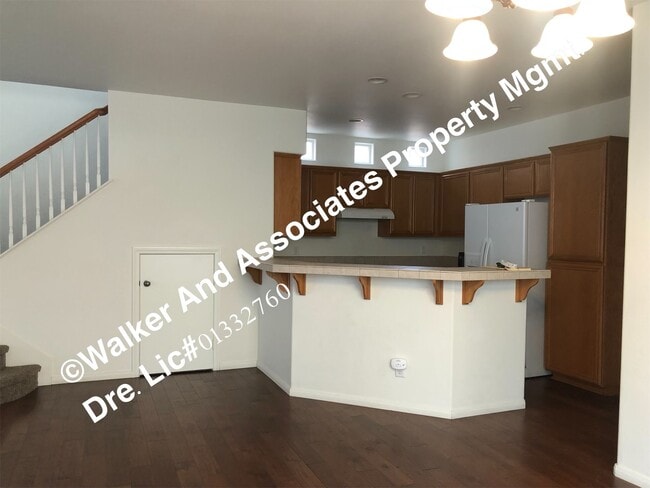 Building Photo - 2235 Cordoban Ln
