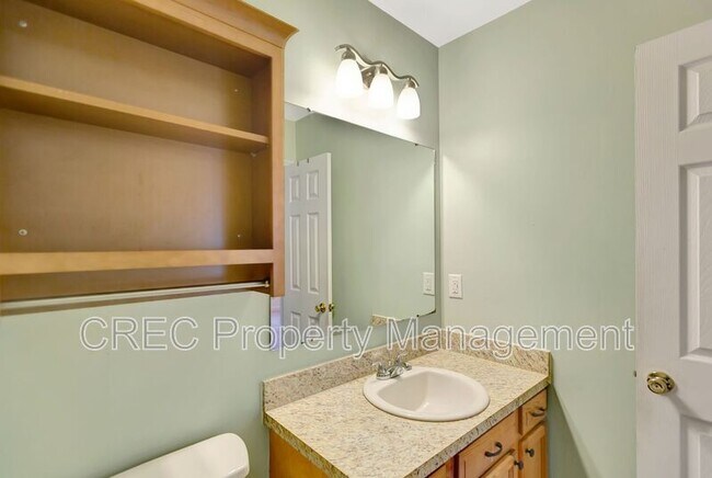 Building Photo - 412 Fox Hunt Rd