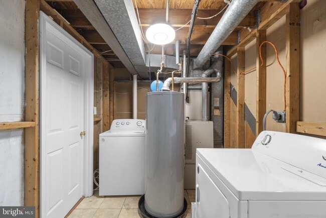 Building Photo - 10289 Daystar Ct