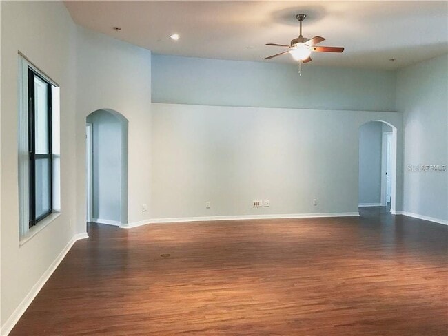 Building Photo - 1934 Abbey Ridge Dr