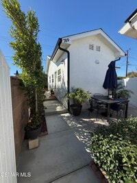 Building Photo - 709 Rudman Dr