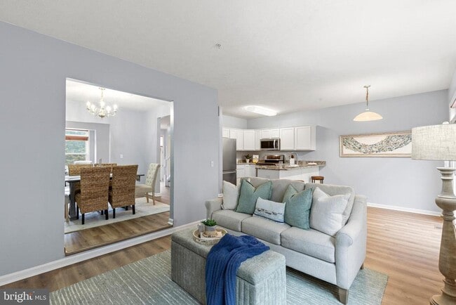 Building Photo - 48375 Sunburst Dr