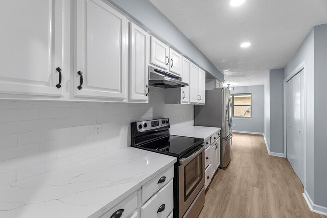 Building Photo - 14234 Cellini Dr