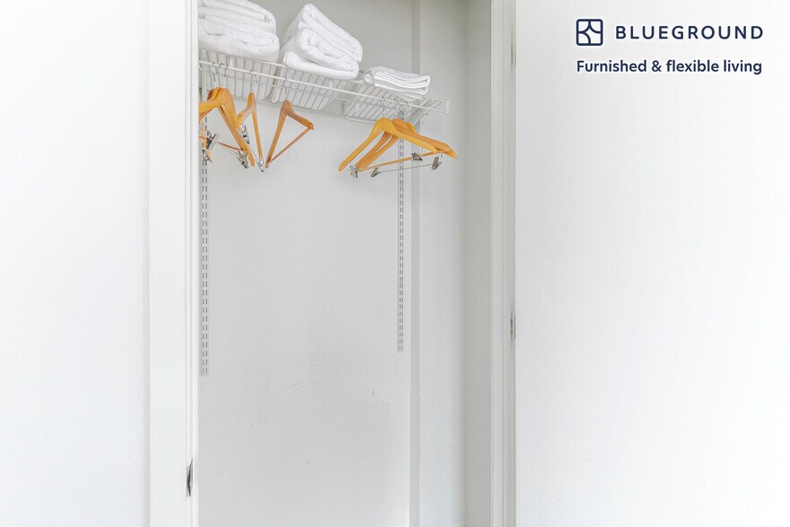 Building Photo - 61 W Erie St