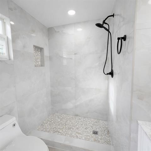 Building Photo - 2744 Ryan Ave