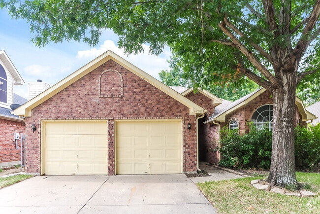 Building Photo - 4708 Misty Ridge Dr