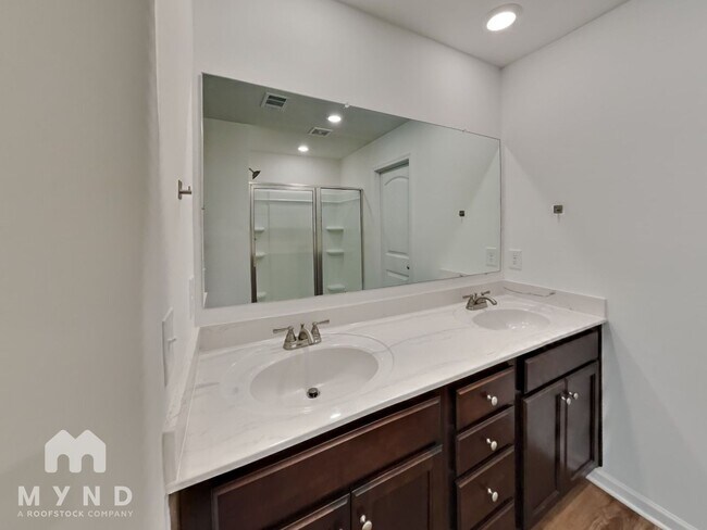 Building Photo - 289 Whitetail Cir
