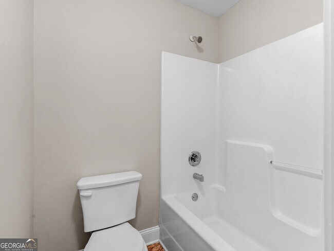 Building Photo - 185 Regency Pl