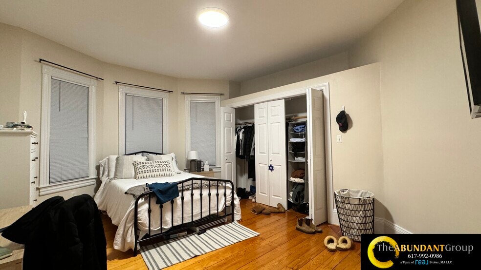 Building Photo - 16 Gould Ave