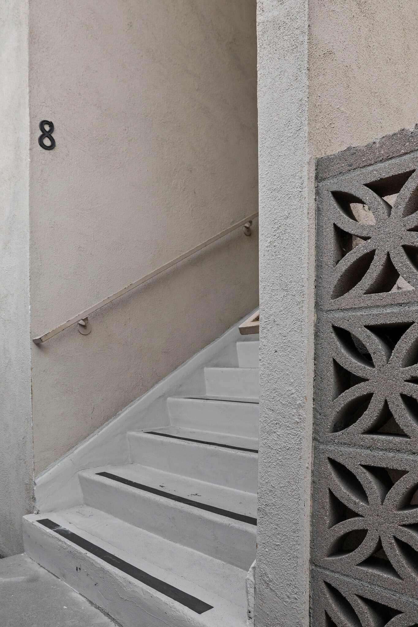 Building Photo - 324 Stepney St