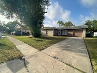 Building Photo - 514 Maddux St