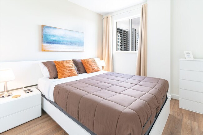 Building Photo - 3256 SW 22nd Terrace