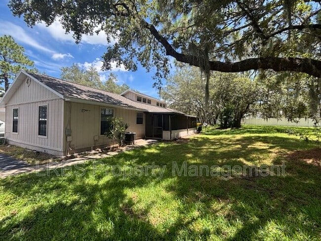 Building Photo - 4654 Lighthouse Cir