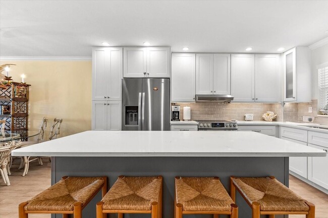 Building Photo - 110 Vista Hermosa Cir