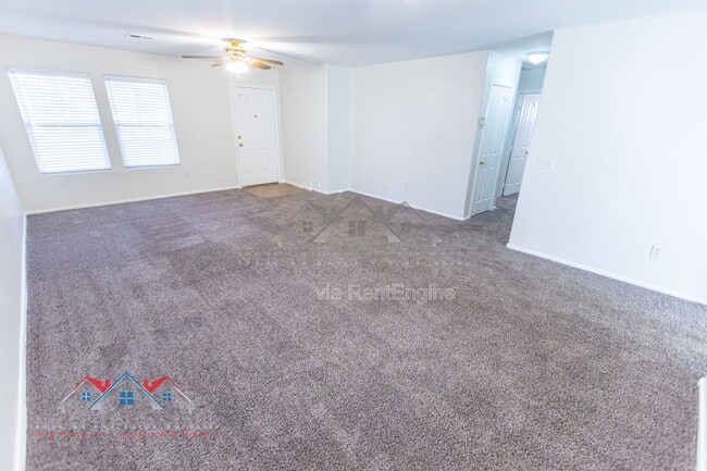 Building Photo - 2701 W Jasper Ave