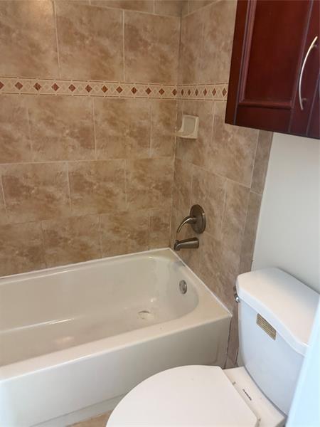 Building Photo - 10781 Cleary Blvd