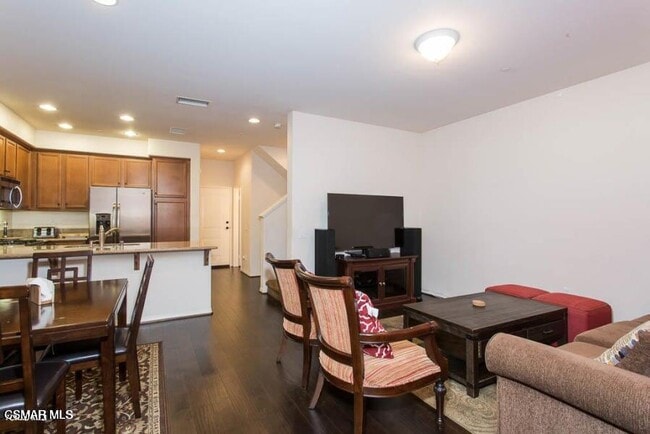 Building Photo - 1654 Heywood St