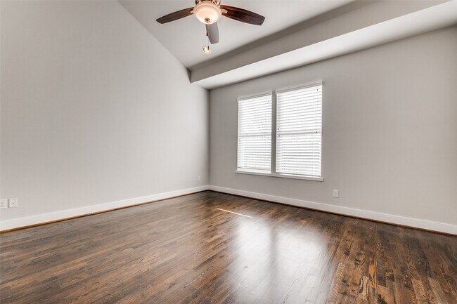 Building Photo - 4211 Rawlins St