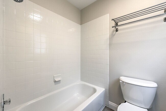 Building Photo - Newly Updated 4Bed/2Bath/2Car- residence located in NW Las Vegas community with NO HOA!