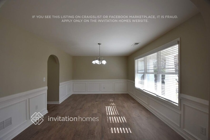 Building Photo - 3679 Devon Park Ln NW