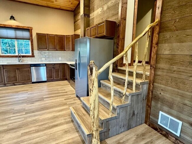 Building Photo - 3 bedroom home, Dowagiac Creek Waterfront,...
