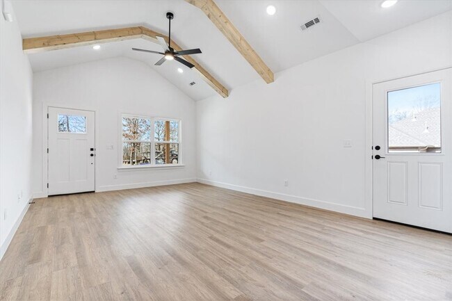 Building Photo - 40 Hebrides Dr