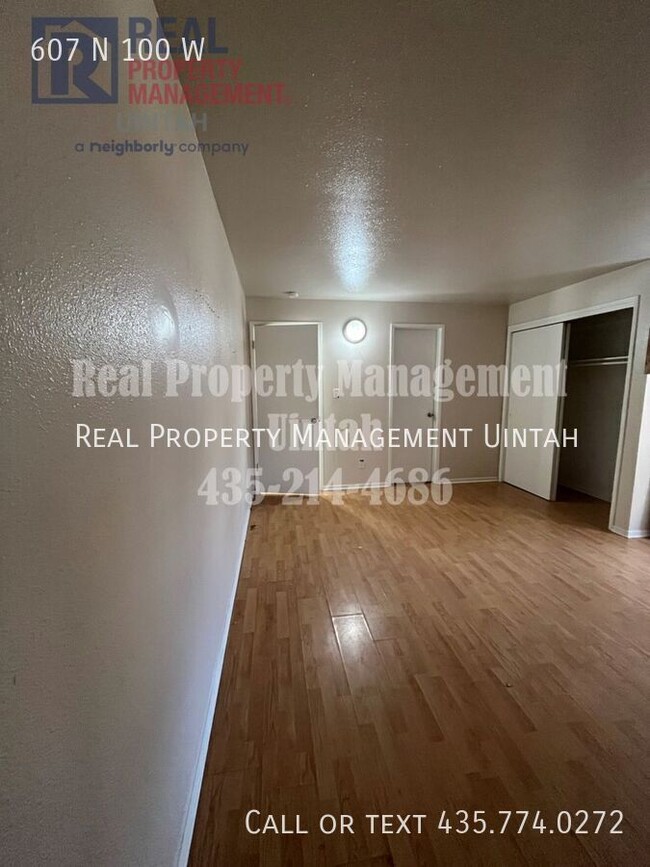 Building Photo - SPECIAL $300 OFF FIRST MONTH'S RENT DON'T ...