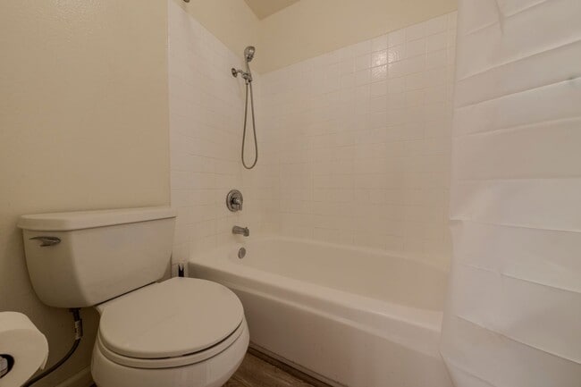 Building Photo - 101 West Riverdale Ave