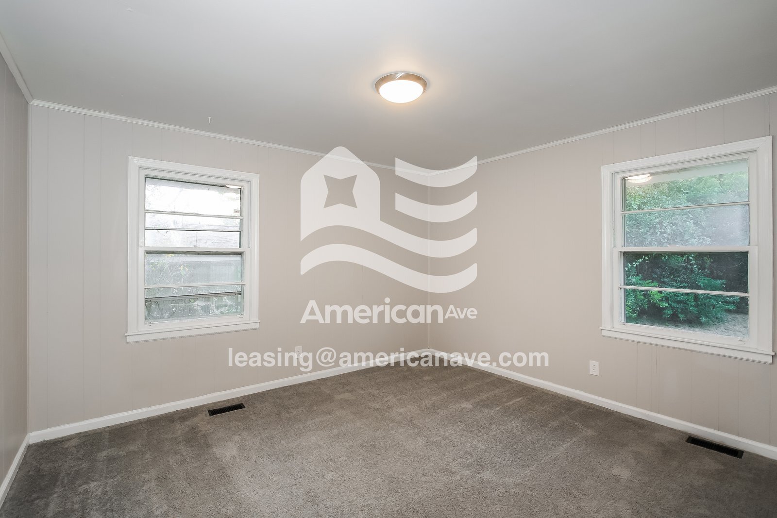 Building Photo - 2036 Wharton Dr