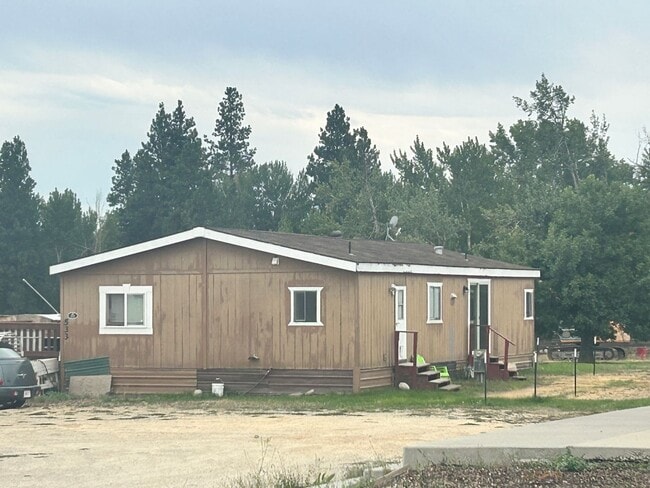 Primary Photo - 3 bed 2 bath Home in Hamilton