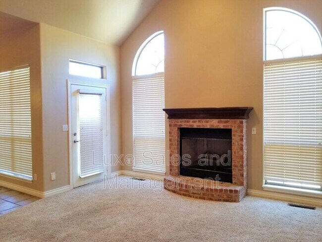 Building Photo - 3341 Heritage Green Cir