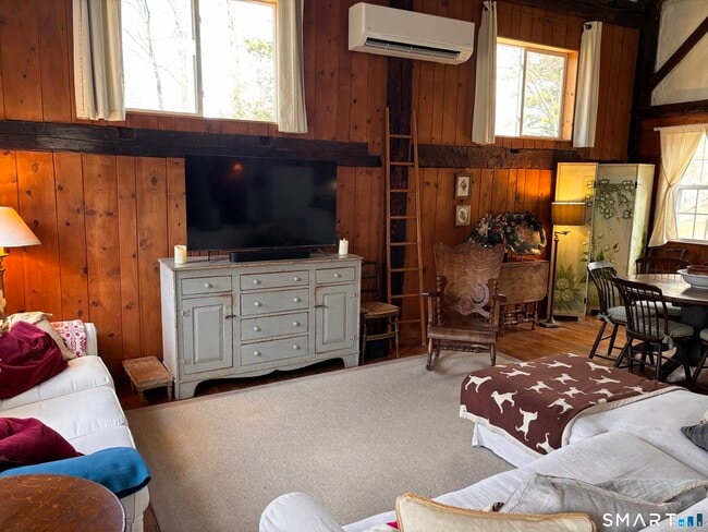 Building Photo - 16 Wilbur Rd