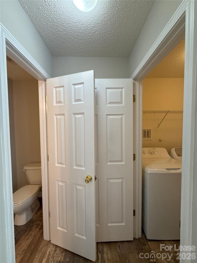 Building Photo - 12053 Bragg St