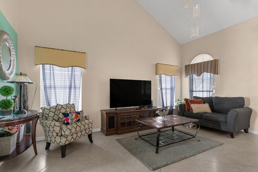 Building Photo - 1310 Abberton Dr
