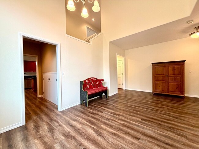 Building Photo - Beautiful Home in the Sought After Arbor Crossing Subdivision~ Soaring Windows with Great Natural...