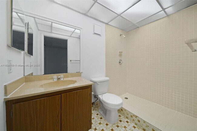 Building Photo - 8035 SW 107th Ave