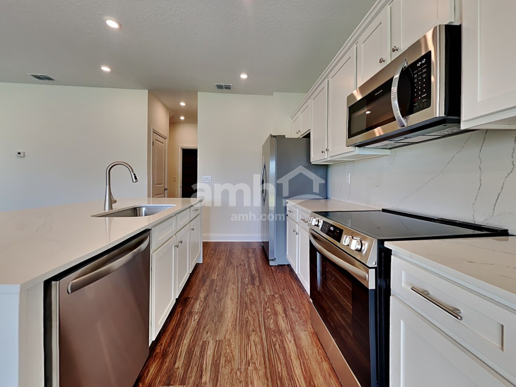 Building Photo - 309 Onate Cir