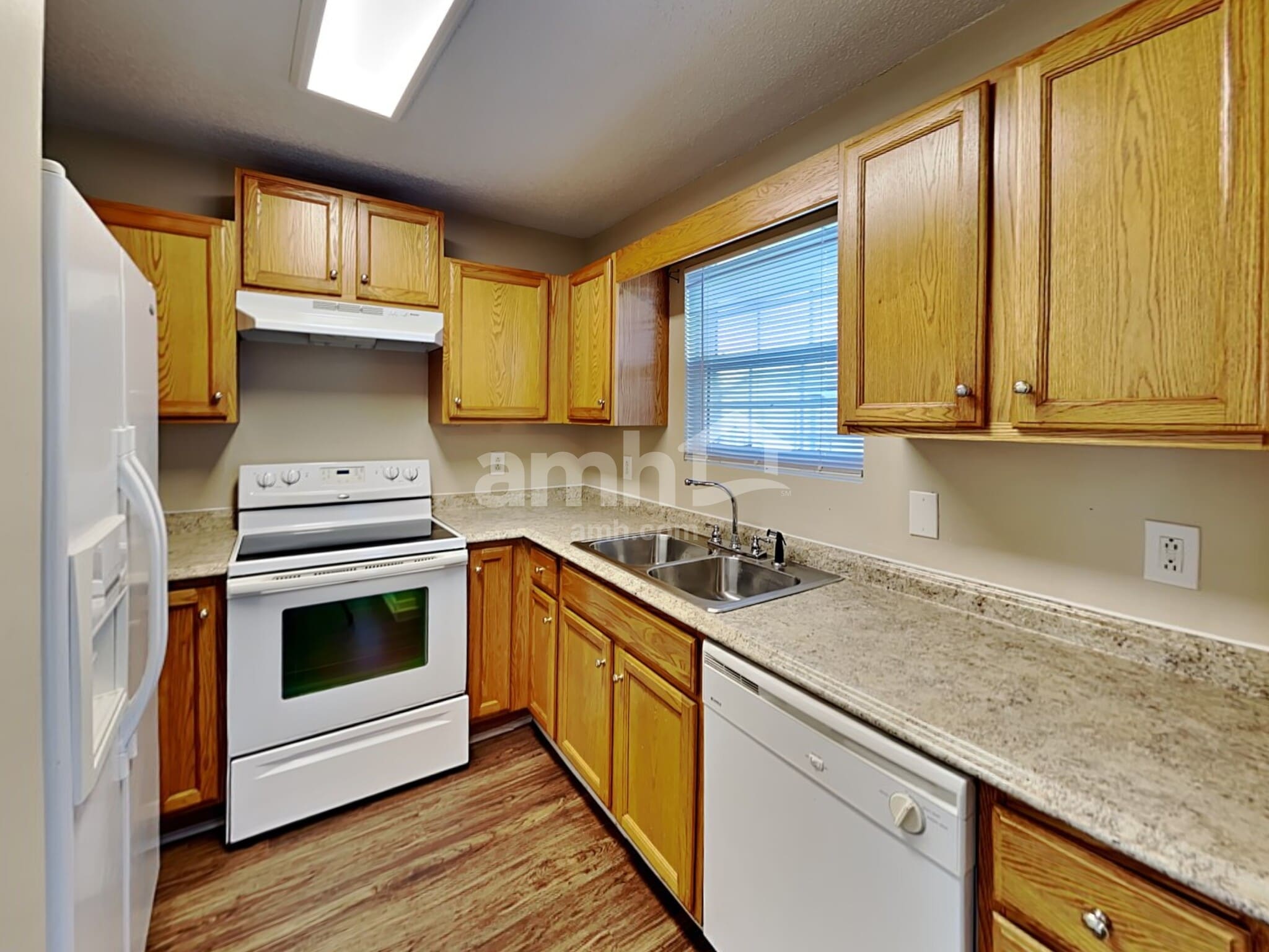 Building Photo - 2849 Elijah Dr