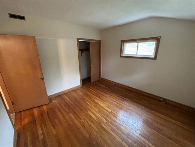 Building Photo - 588 Walpole St