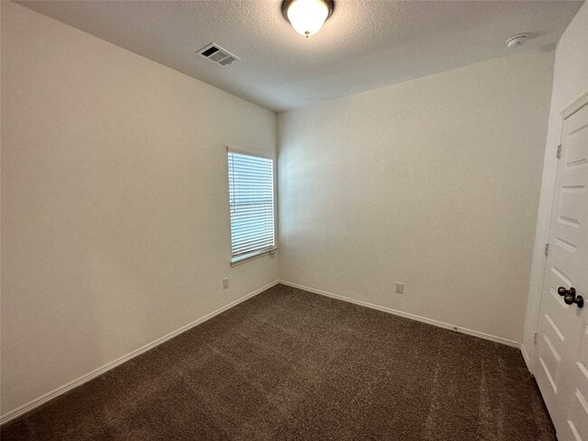 Building Photo - 16504 Moss Ln