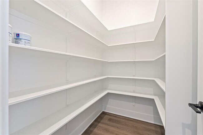 Building Photo - 2532 Chiavari Wy