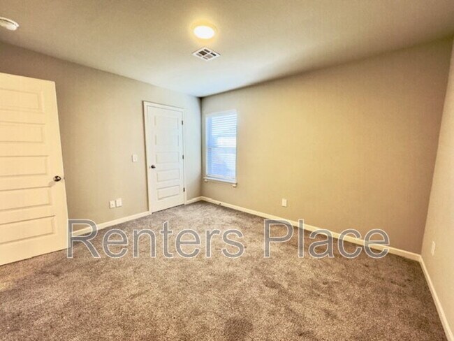 Building Photo - 28003 E 107th St S