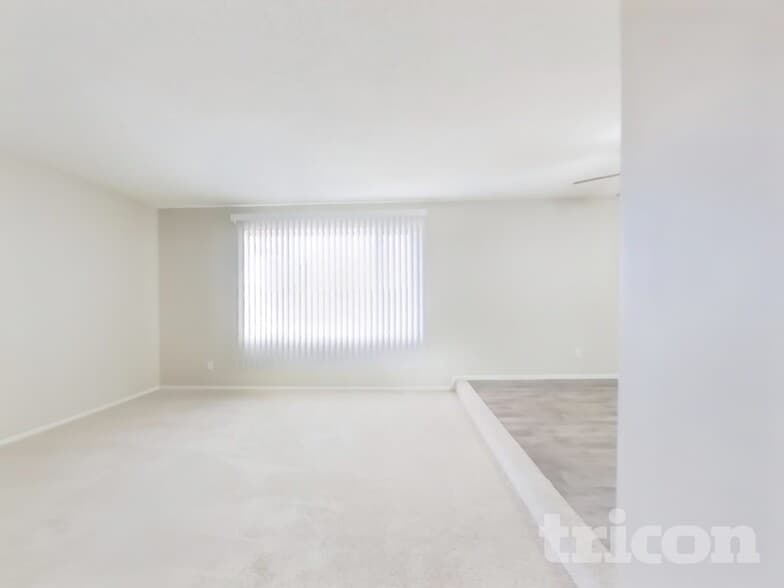 Building Photo - 4207 W Eva St