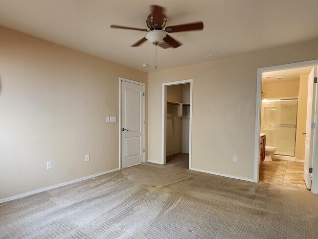 Building Photo - 4179 N Fortune Loop