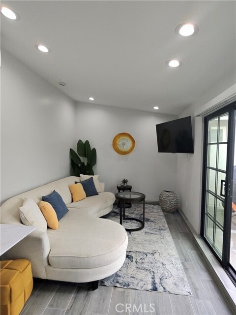 Building Photo - 5130 E Burnett St