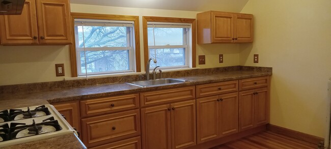 Kitchen - 351 Essex St